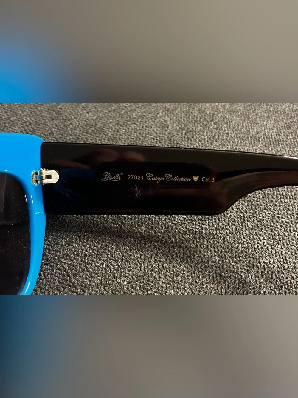 Leopard Print Cat-Eye Sunglasses